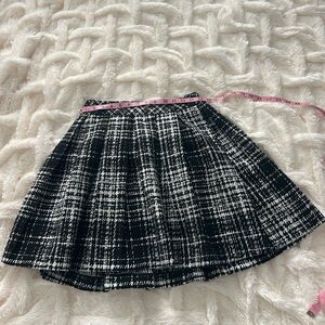 Banana Republic Black and White Skater Skirt